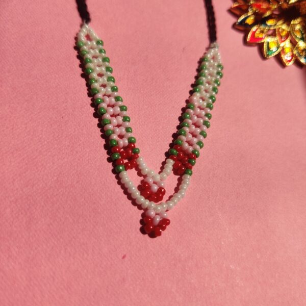 Handmade Colorful Kanth Mala for Laddu Gopal - Choose Your Colors! - Image 3