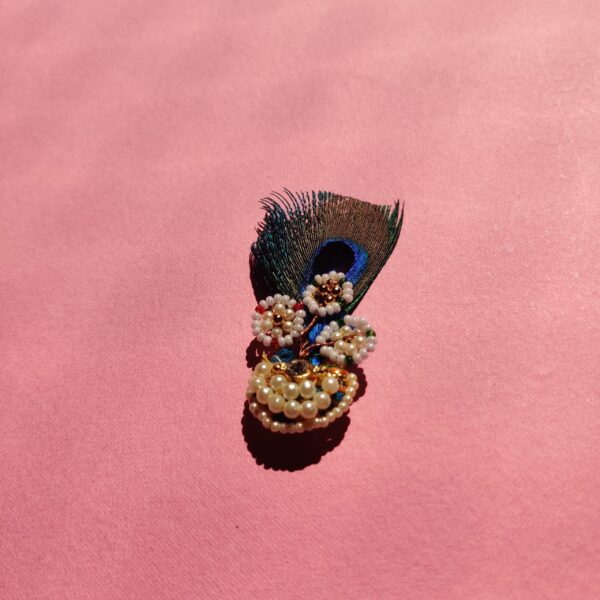 Elegant Pagh for Laddu Gopal with Peacock Feather White & Golden Beads - Image 4