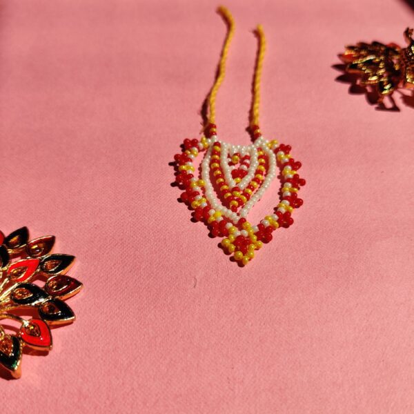Handmade Red, Yellow & White Kanth Mala for Laddu Gopal - Image 4